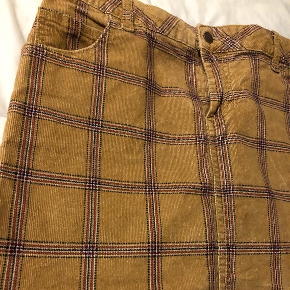 Corduroy plaid skirt - Picture 3 of 3